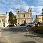 Charming In With Terrace, 60 M²
