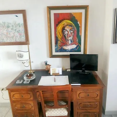 Charming In With Terrace 60 M² Vibo Valentia