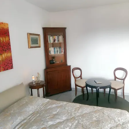 Charming In With Terrace 60 M² Apartment Vibo Valentia