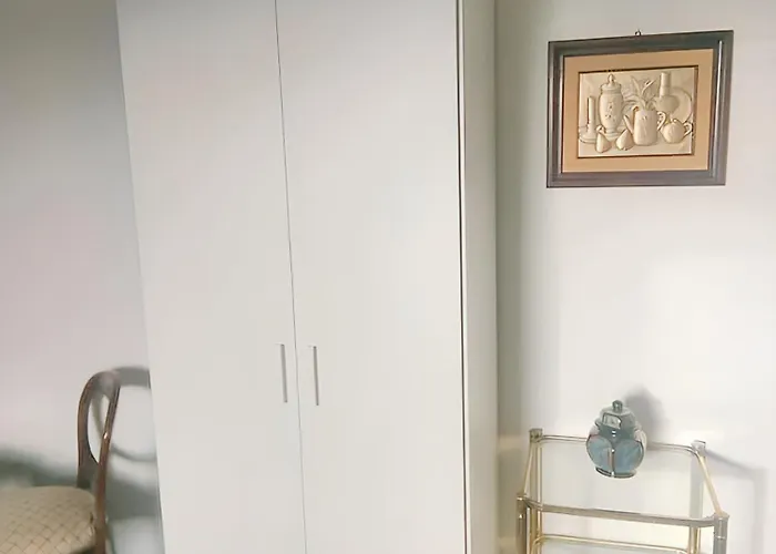 Charming In With Terrace, 60 M² 公寓